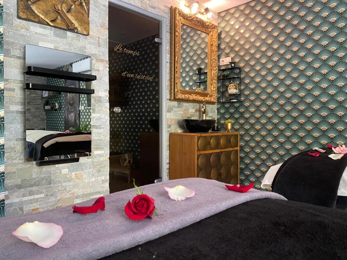 Suite Romantique Le Temps D'Un Instant Loveroom Hammam Jacuzzi Piscine Villeneuve  Eksteriør bilde